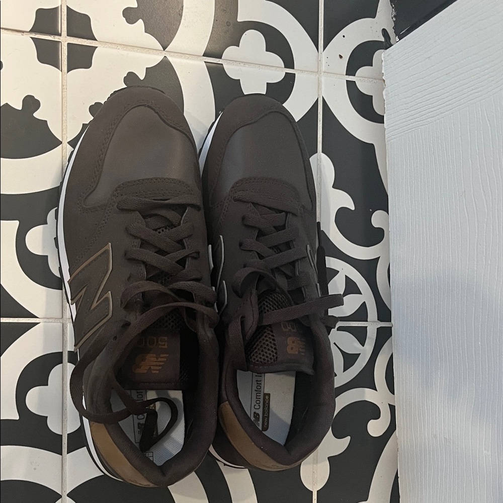 New Balance Men's Dark Brown Sneakers - Picture 5 of 6